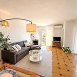 A2407 Charming Townhouse With Sea Views And Pool