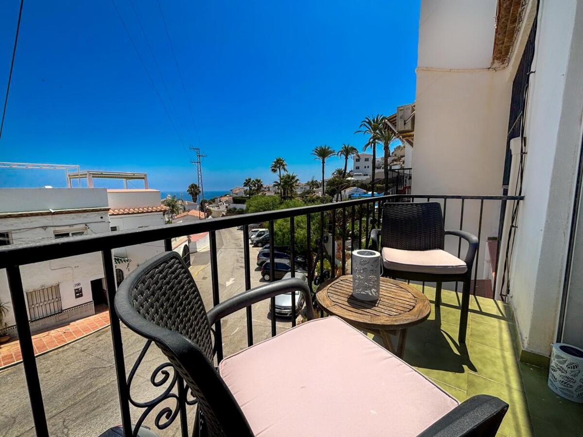 A2407 Charming Townhouse With Sea Views And Pool